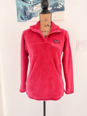 Patagonia Women's Fleece Pullover - Raspberry